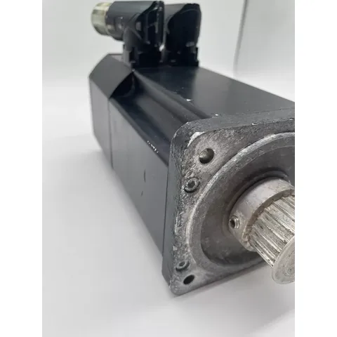 B&R 8LSA35 8LSA35.EA030D100-3 3000U/MIN 400V SERVOROMOTOR Rev. C8