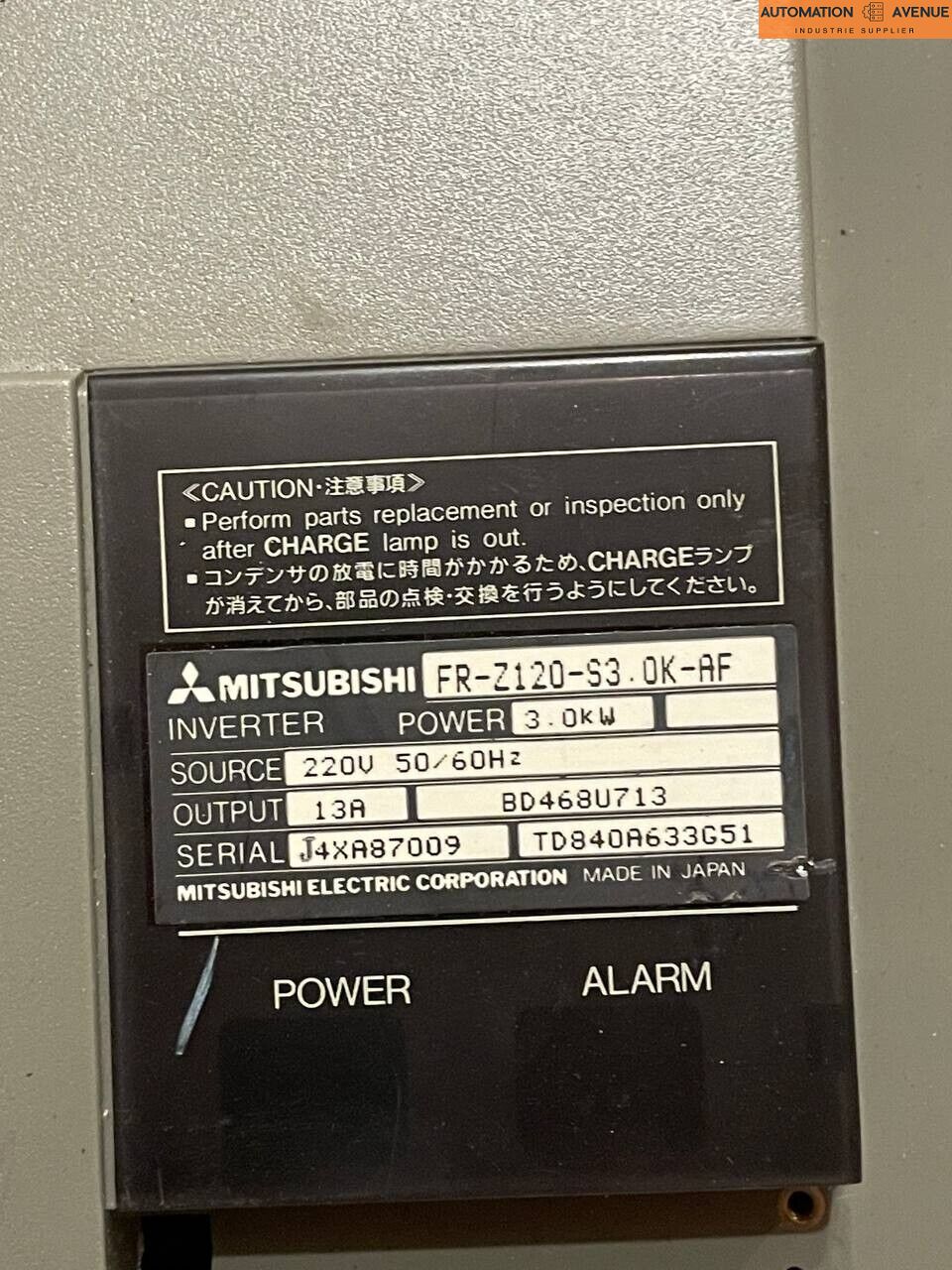 Klicken Sie, um das Bild zu vergrößern MITSUBISHI Freqrol Z120 FR-Z120-S3.0K-AF Frequenzumrichter / Inverter