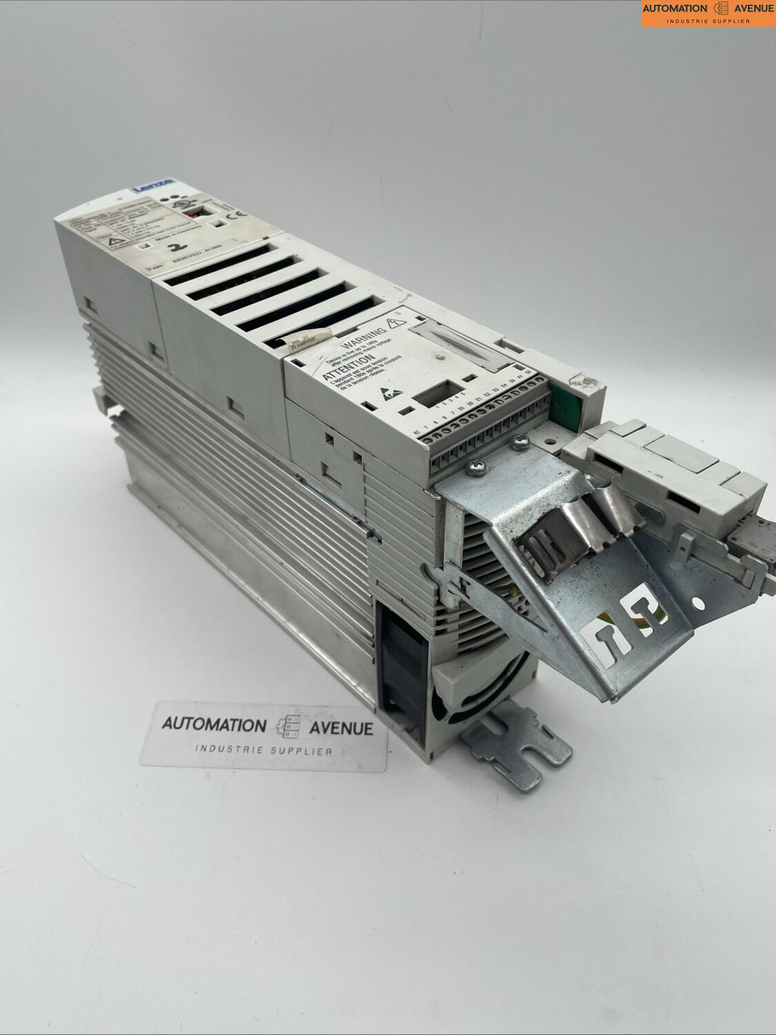 Klicken Sie, um das Bild zu vergrößern Lenze 8200 Vector E82EV222_4C200 2,2kW Inverter Frequenzumrichter TESTED