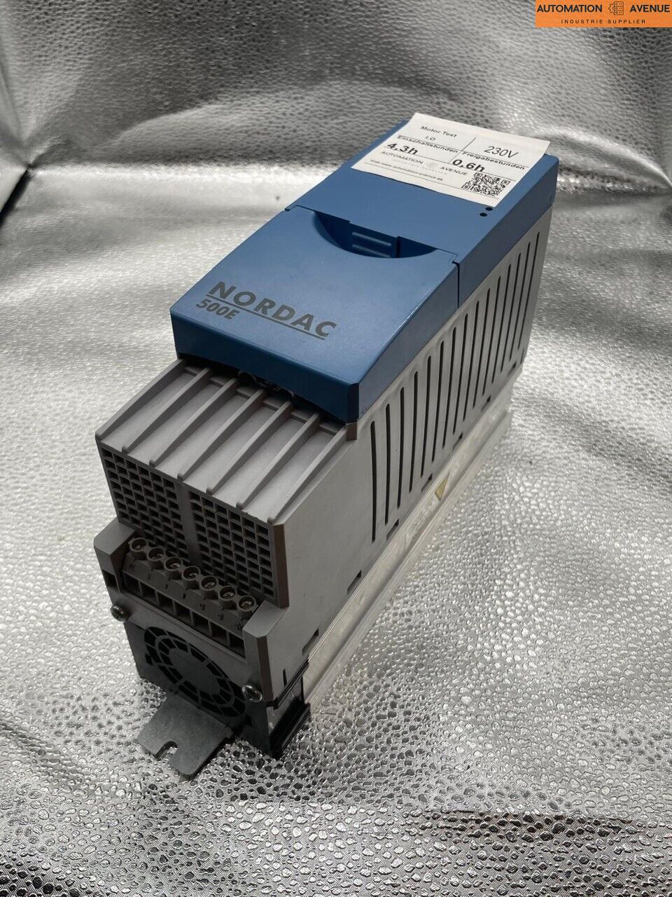Klicken Sie, um das Bild zu vergrößern Nordac/Nord SK 500E-111-323-A SK500E-111-323-A Frequenzumrichter 1,1kW